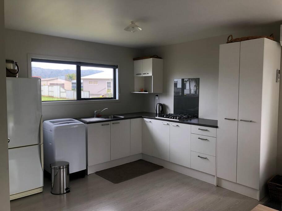 Вилла Whitianga Kiwi Bach Экстерьер фото