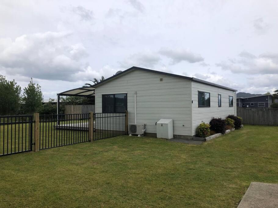 Вилла Whitianga Kiwi Bach Экстерьер фото